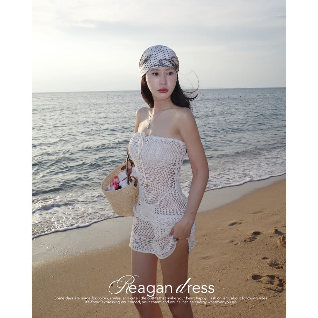 ICEBLINK | Reagan short dress เดรสสั้นไหมพรมเกาะอก เชือกผูกหน้า รูปที่ 1