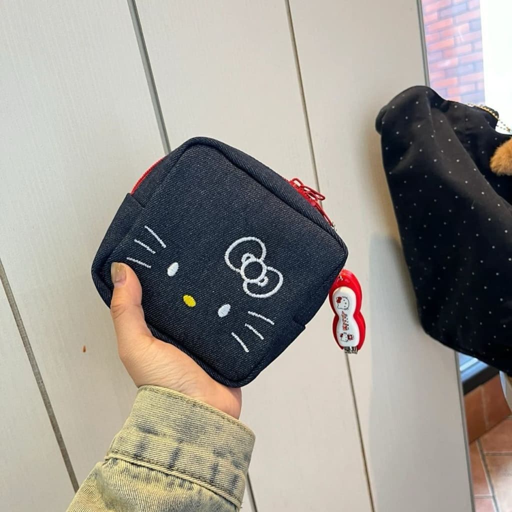 สินค้า กระเป๋าสี่เหลี่ยมน่ารัก Hello Kitty ใหม่กระเป๋าเครื่องสำอางค์ ขนาดพกพา #01 รูปที่ 4
