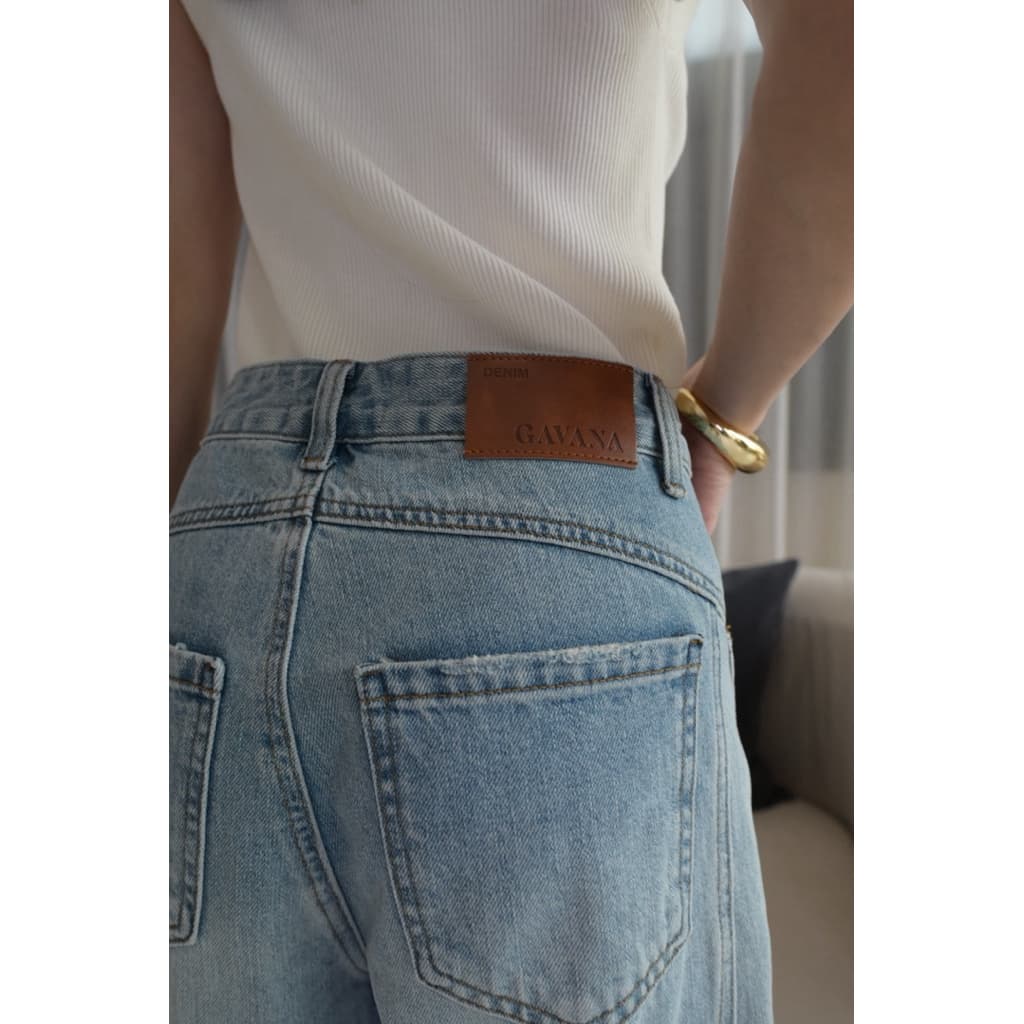 GAVANA — Soft Fade Denim Pants — กางเกงยีนส์ขายาวทรง Barrel — #P26014 รูปที่ 9