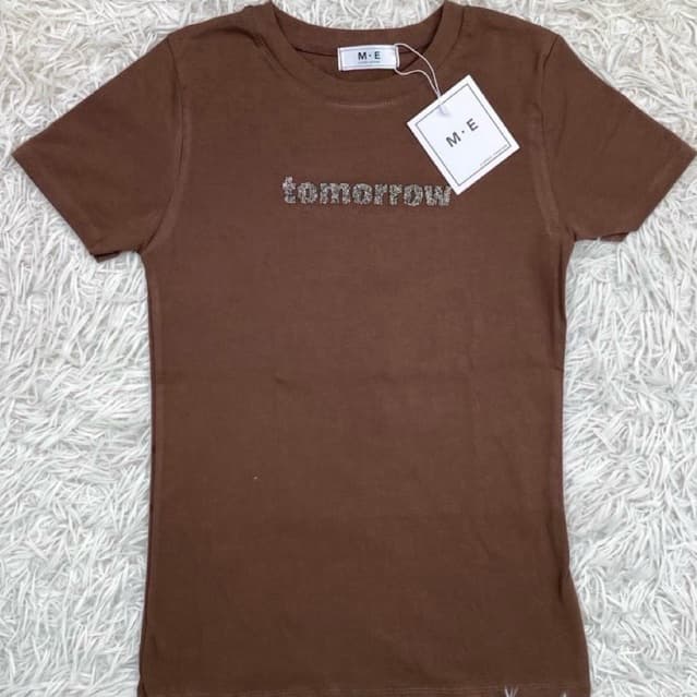 เสื้อยืดคอกลมแขนสั้น รีดเพชรลาย tomorrow ป้าย ME รูปที่ 4