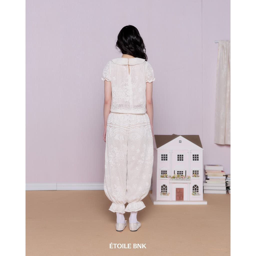 ÉTOILE BNK MIKI TOP เสื้อครอปแขนตุ๊กกา คอปกบัว รูปที่ 7