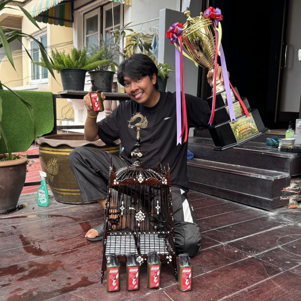 RRR เจลอาบน้ำนก สารสกัดธรรมชาติ กำจัดไรนก ล้างกลิ่นสาบตัวเมีย บำรุงขนนกให้สะอาด นุ่ม เงางา ปริมาณ: 250 ML รูปที่ 5