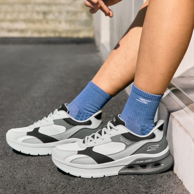 Skechers สเก็ตเชอร์ส รองเท้าผู้ชาย Men Slip-Ins BOBS Arc Waves 2.0 Class Order Casual Shoes - 118342-WMLT Memory Foam รูปที่ 2