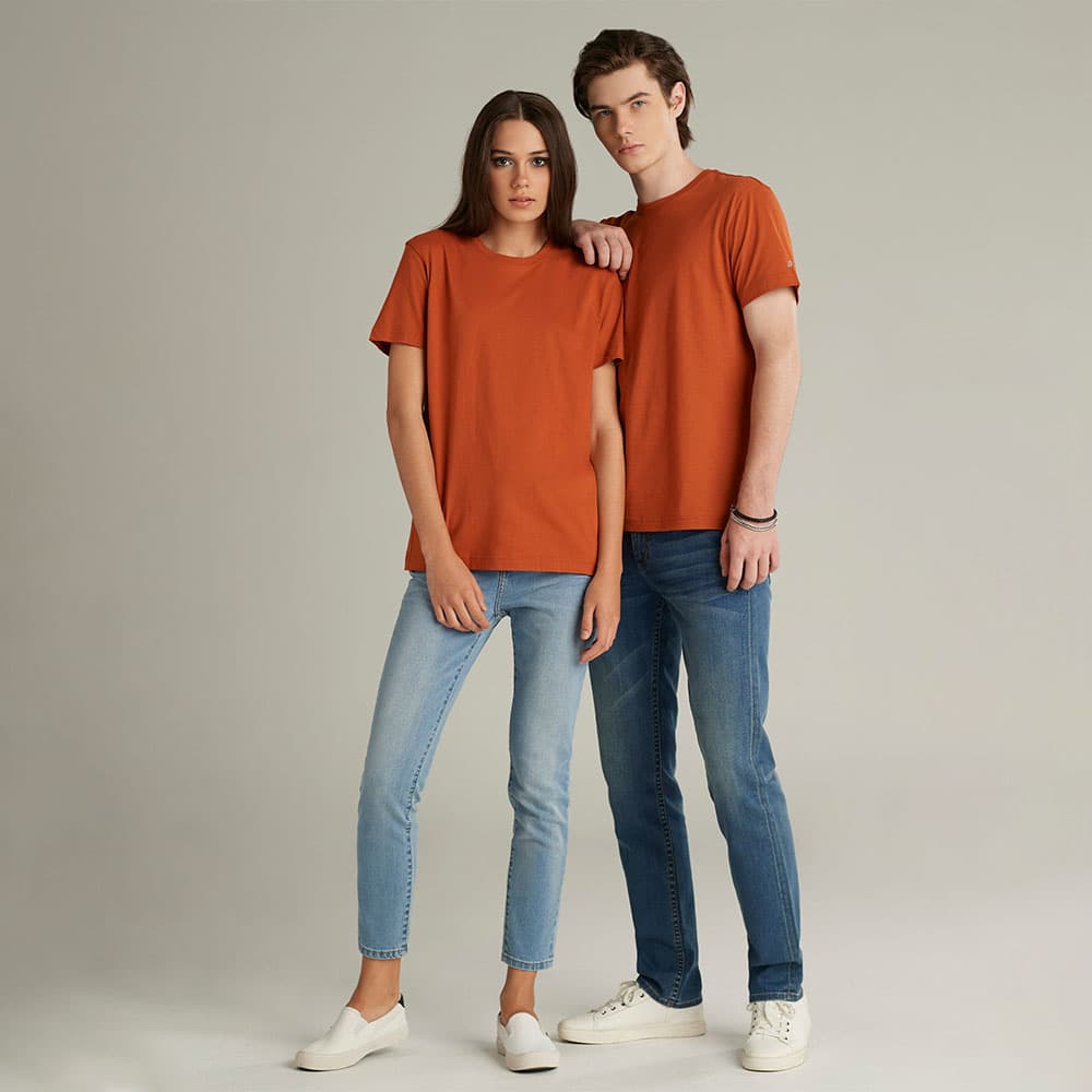 Mc JEANS เสื้อยืดสีพื้นเบสิค Unisex เสื้อยืดแขนสั้น ทรงเรกูลาร์ MTSP891 มีให้เลือก 12 สี รูปที่ 8