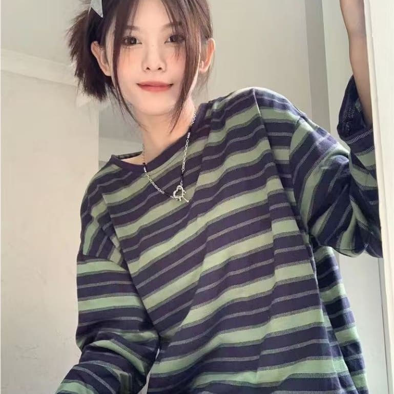 สินค้า เสื้อยืดคอกลม แขนยาว เสื้อยืดลำลอง ลายทางสไตล์เกาหลี ผ้าใส่สบายสำหรับผู้หญิง รูปที่ 8