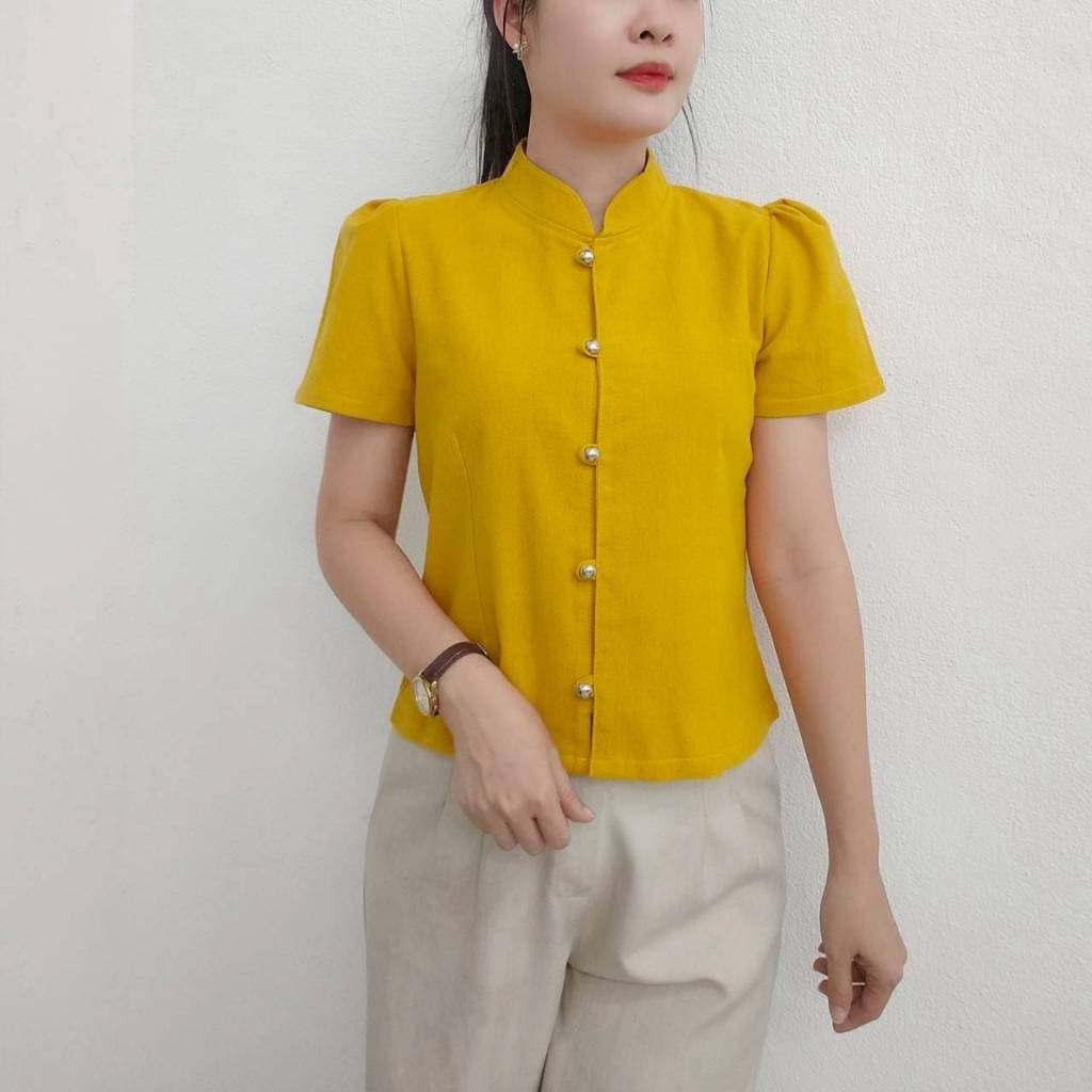 เสื้อผ้าฝ้าย ทรงจิตรลดาสีพื้น แขนสั้น รูปที่ 4