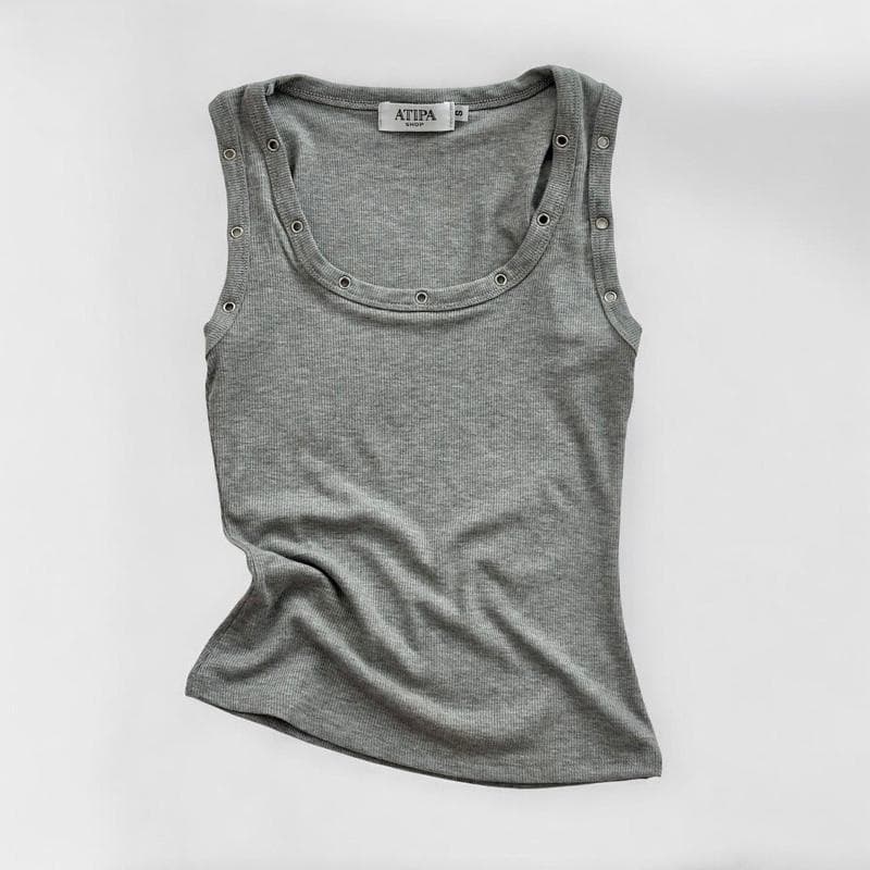 Atipashop - Alpha Loop Top เสื้อกล้ามตอกหมุด คอเหลี่ยม เก็บเนื้อรักแร้ ผ้ายืด ใส่สบาย รูปที่ 7