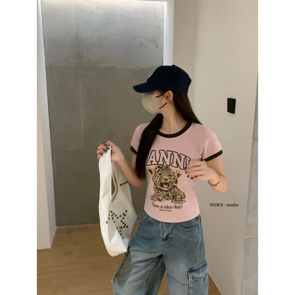 9068# เสื้อยืดคอกลมแขนสั้น สกรีนลายช่วงอก เนื้อผ้าดี ใส่สบาย TAG : WG.WE รูปที่ 7