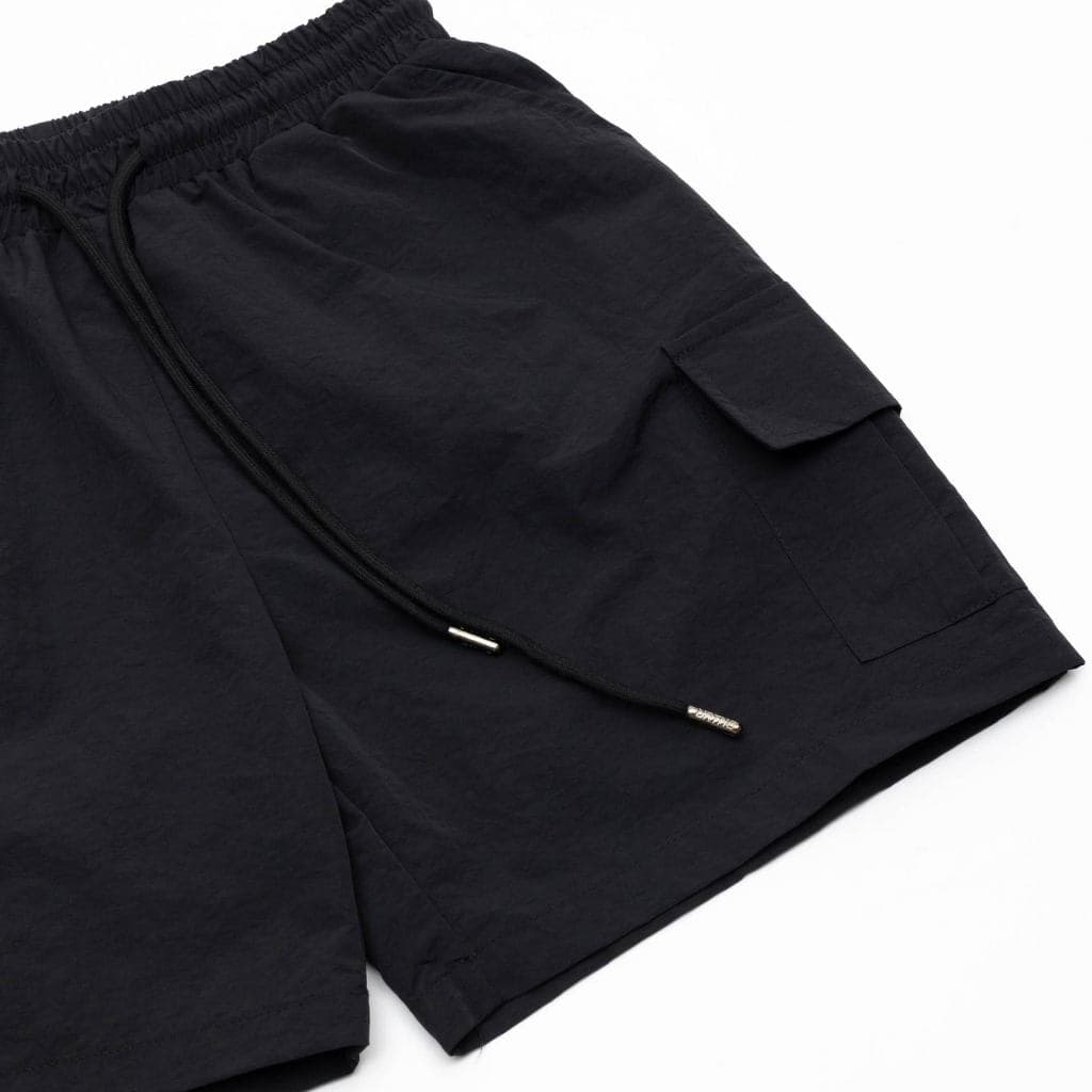 URTHE - กางเกงขาสั้น คาร์โก้ รุ่น NYLON CARGO SHORTS รูปที่ 4