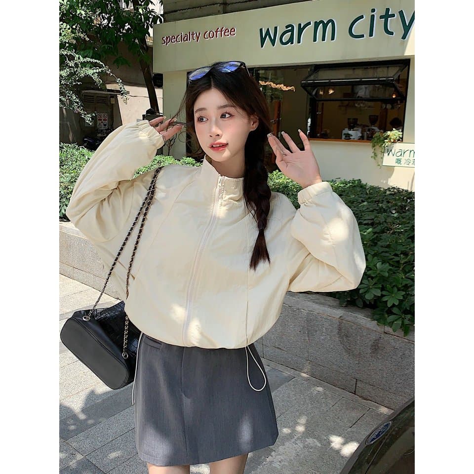 Hotgirl เสื้อคลุมแขนยาวผู้หญิง เสื้อคลุมสั้นผู้หญิง ซิป ดีไซน์เชือกผูก สไตล์เกาหลีเรียบง่าย หลวมและสบาย รูปที่ 3