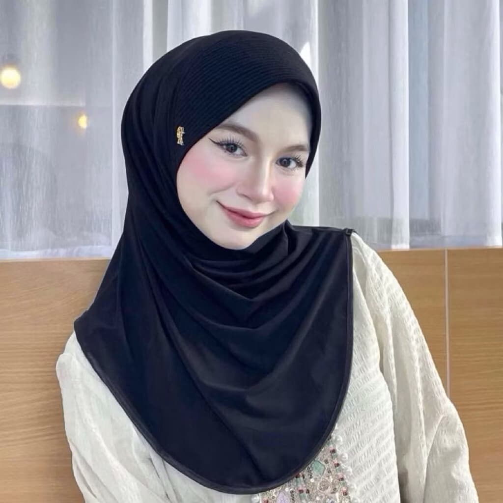 ผ้าคลุมฮิญาบสีดำ รวมทุกรุ่นทุกแบบ ทั้งหลากรู หลาสาม สวมสำเร็จ ทุกรุ่นทุกแบบ รูปที่ 3