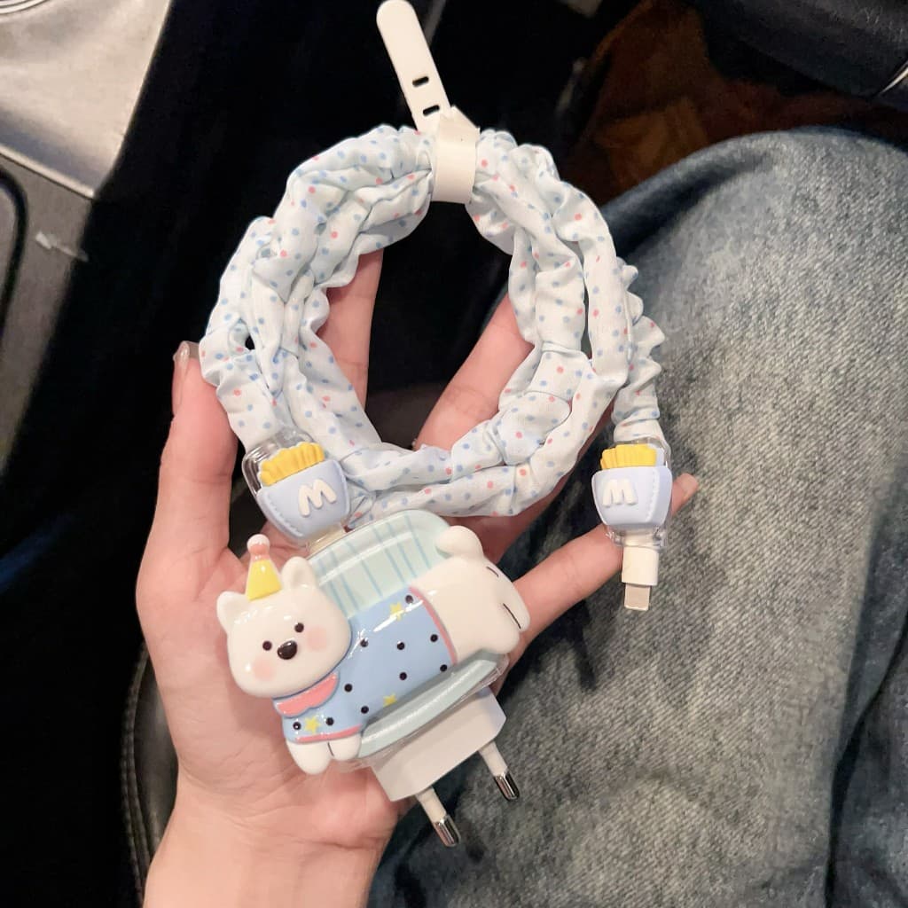 ส่งจากไทย ชุดพันสาย หมาเสื้อฟ้า ลาย ชุดตกเเต่งสายชาร์จ สำหรับ iphone 18w 20w 35w รูปที่ 1