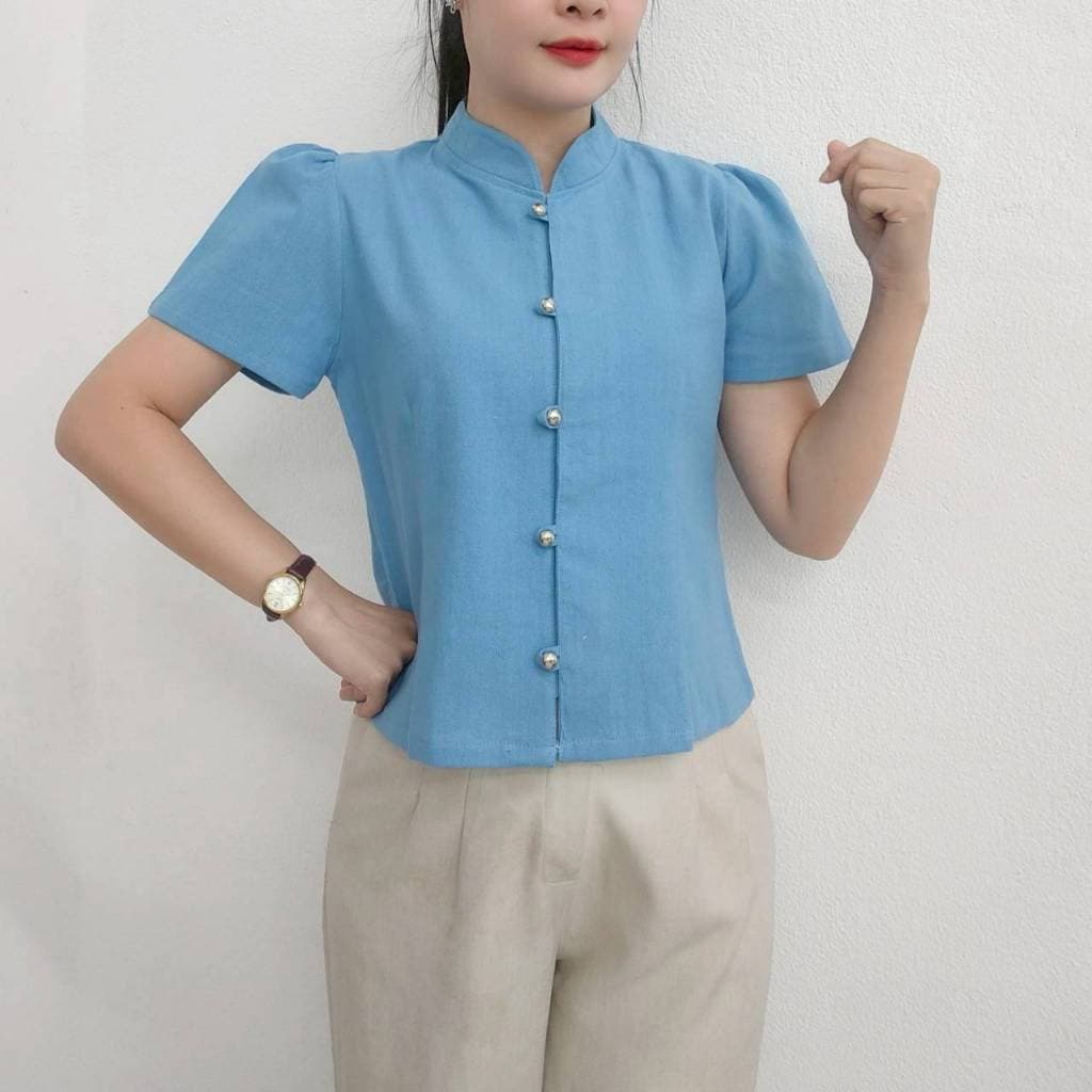 เสื้อผ้าฝ้าย ทรงจิตรลดาสีพื้น แขนสั้น รูปที่ 3