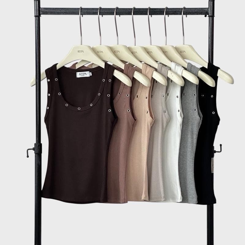 Atipashop - Alpha Loop Top เสื้อกล้ามตอกหมุด คอเหลี่ยม เก็บเนื้อรักแร้ ผ้ายืด ใส่สบาย รูปที่ 1