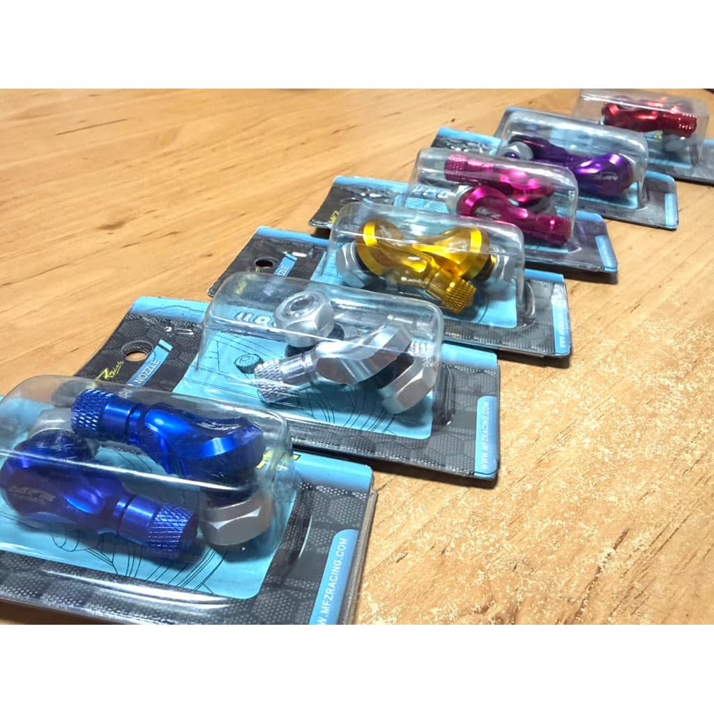 จุ๊บลม Mfz ขนาด 10mm. ราคาต่อ 1 คู่ คละสี ขนาดเกลียวเติมลม8mm. เกลียวลงล้อ 10mm. รูปที่ 3