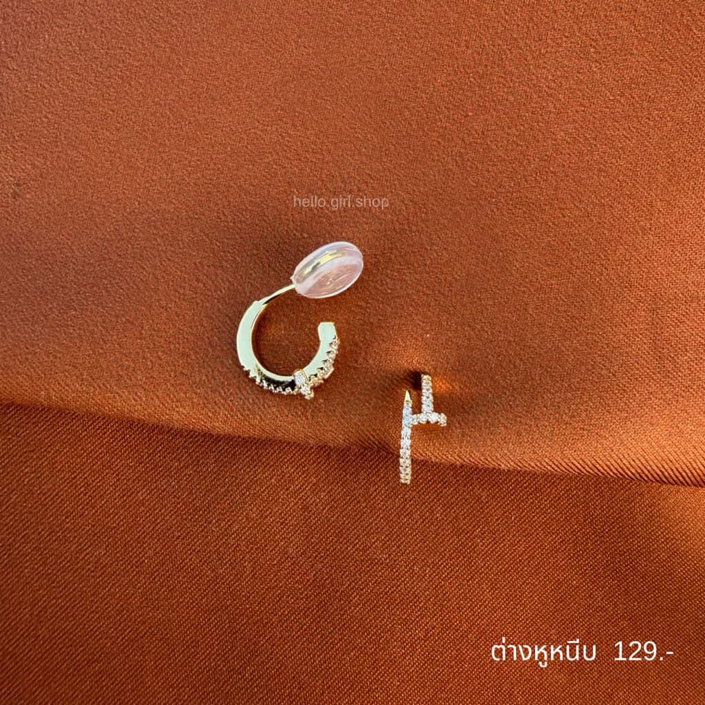 ต่างหูห่วง ลายตะปูเพชร สีทอง รูปที่ 2