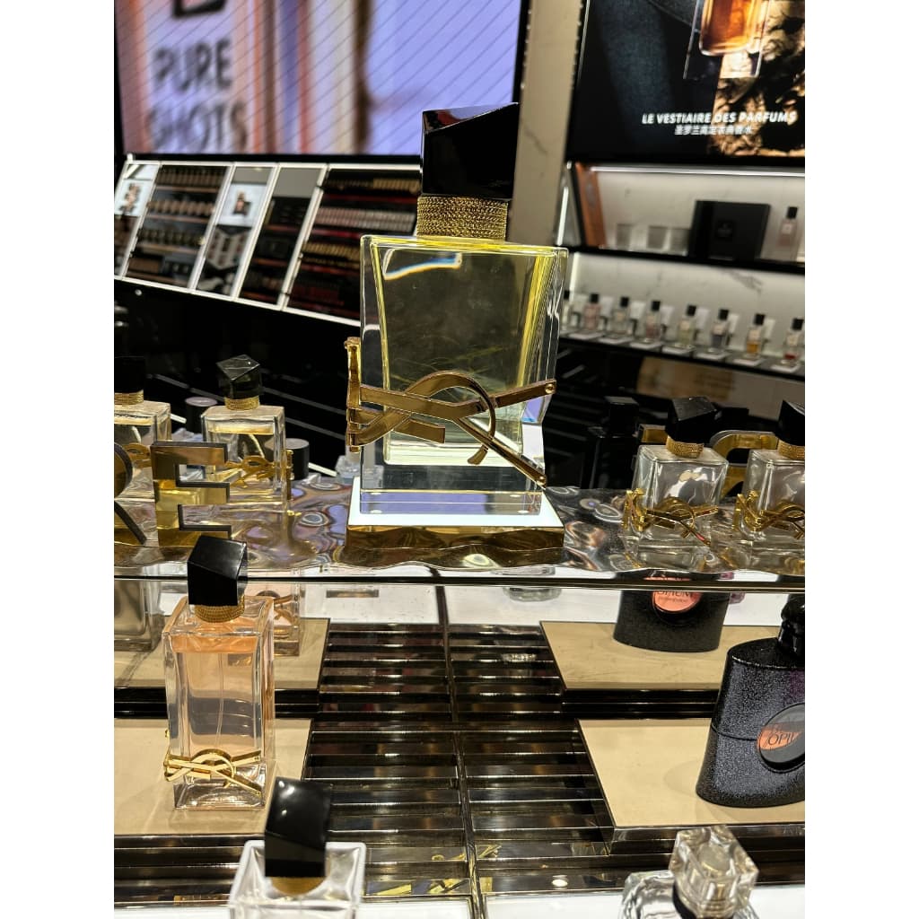 YSl LIBRE EAU DE PARFUM 90 ML น้ำหอมกลิ่นดอกไม้ติดทนนานสำหรับผู้หญิง รูปที่ 6