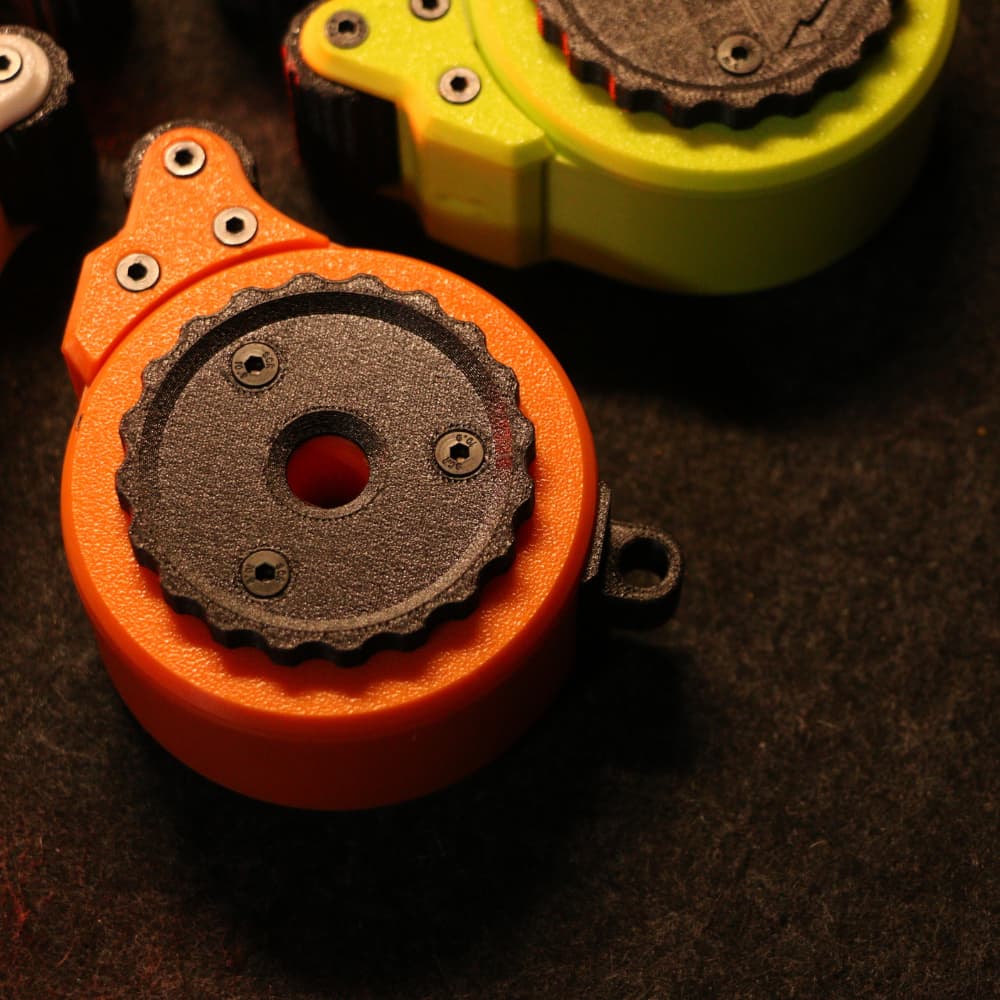 เครื่องจ่ายเทปปะเป้าพกพา Universal แท่นดึงเทปซ่อมเป้าสนาม IPSC / IDPA แถมฟรี! เทปวงกลม 500 ชิ้น รูปที่ 3