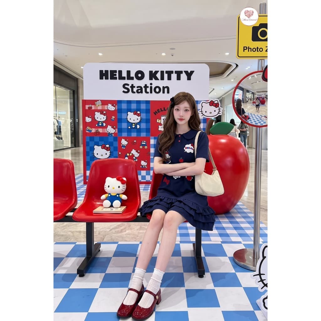 Maria Diamond สีกรม Kitty Station Dress เดรสผ้าคอตตอนโปโลสีกรม งานปักคิตตี้ทั้งชุด กระดุมหน้าสวมหัว รูปที่ 7
