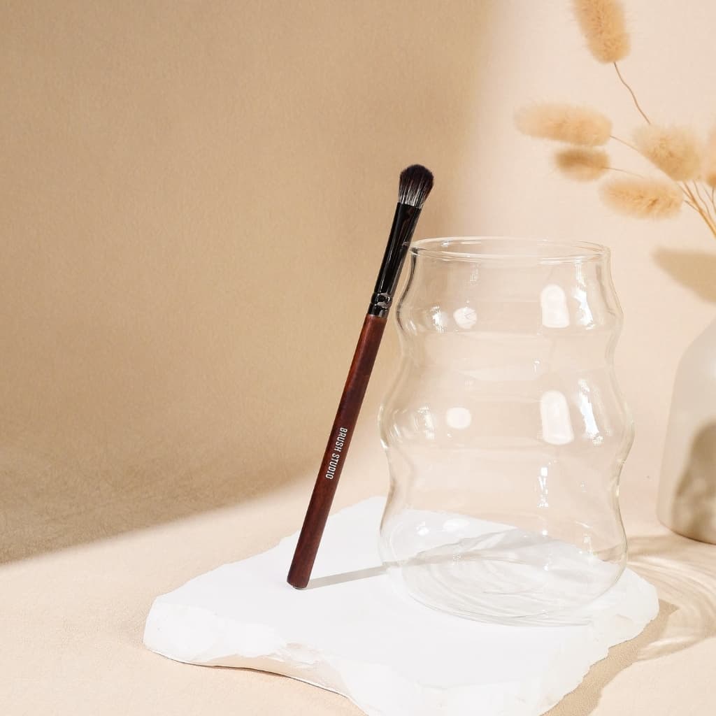 BRUSH STUDIO Tropical Glow : T7 Eyeshadow แปรงอายแชโดว รูปที่ 6