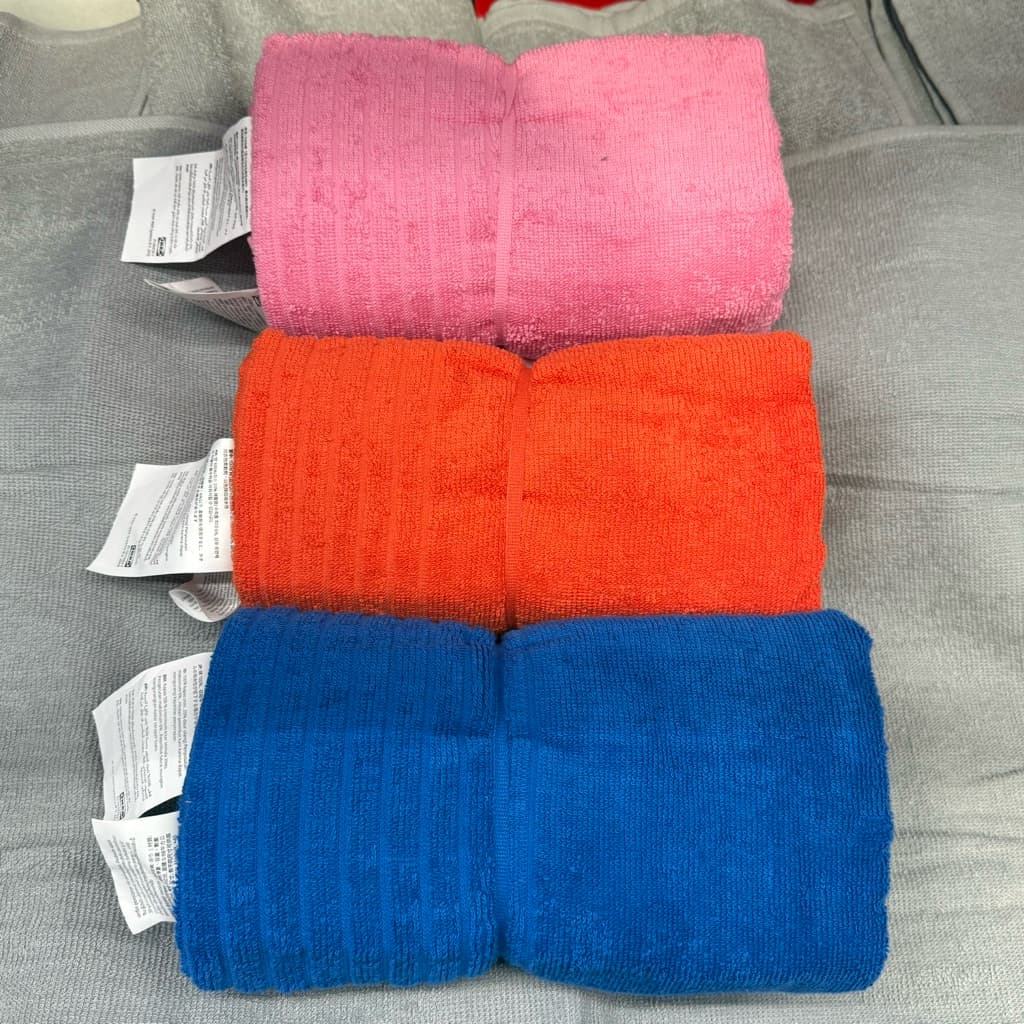 ผืนใหญ่ ผ้าเช็ดตัว แบบนุ่ม สินค้าขายดี ขนาด 70x140 ซม. รูปที่ 1