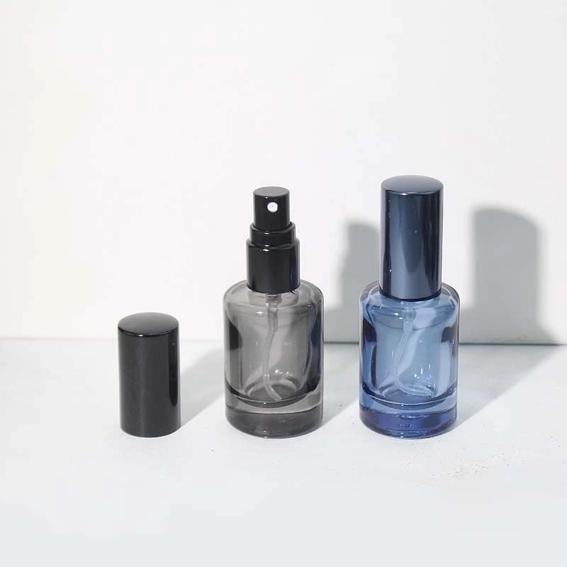 10ml ขวดกลมสเปรย์แก้วหนาพร้อมหัวสเปรย์และฝาปิด สวยหรู สีสวยมาก ขวดขนาดเล็กแบบพกพา สําหรับเดินทาง สร้างแบรนด์น้ำหอม รูปที่ 4