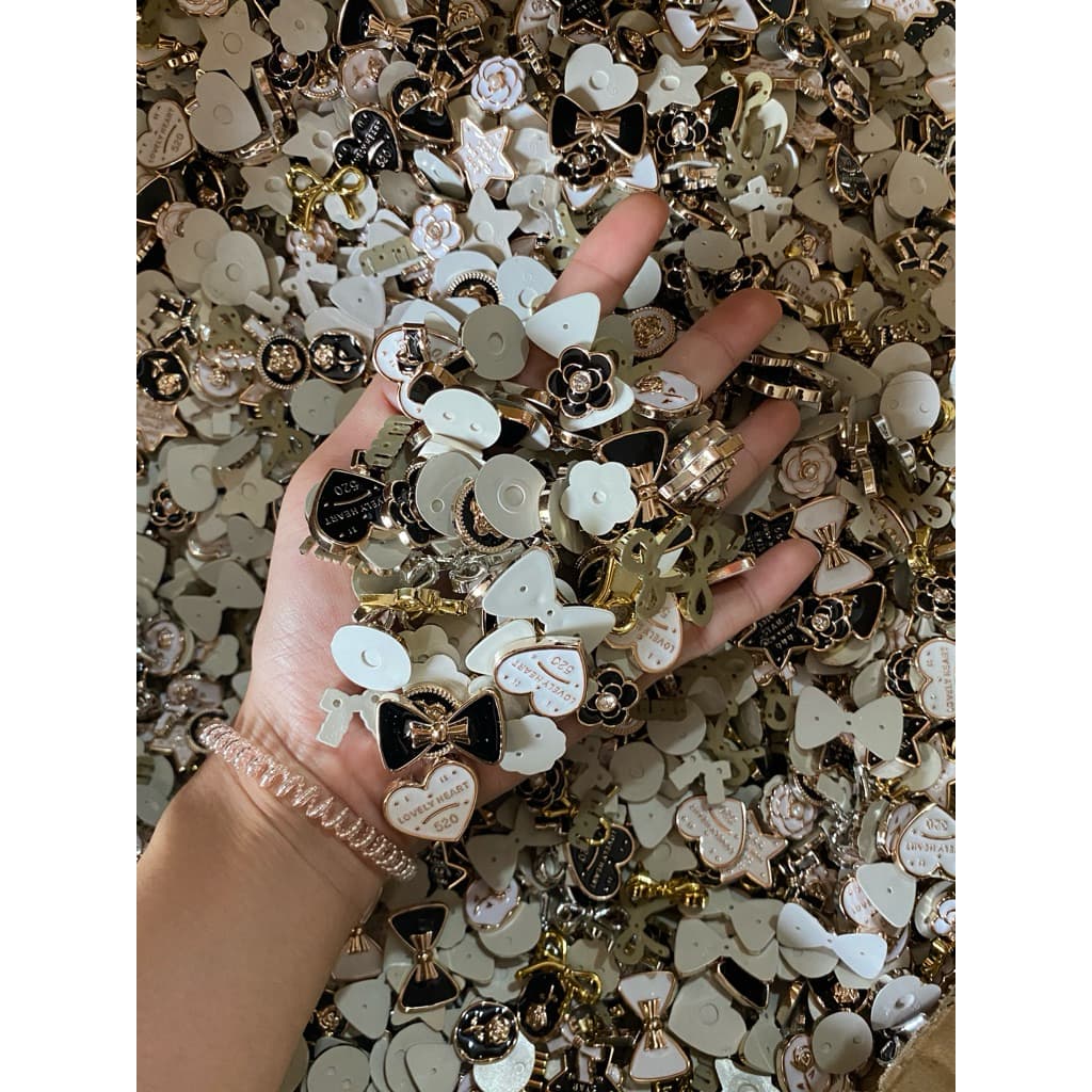 อะไหล่ตกแต่งกิ๊ฟ 1-2cm อะไหล่ติดกิ๊ฟช็อป diy คละแบบ คละลาย ตามภาพ รูปที่ 3