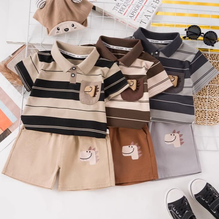 Babyonline 2K5 ชุดเซ็ตเสื้อคอปกกางเกงขาสั้นสุดเท่สำหรับเด็กผู้ชาย ผ้านิ่ม ระบายอากาศได้ดี รูปที่ 1