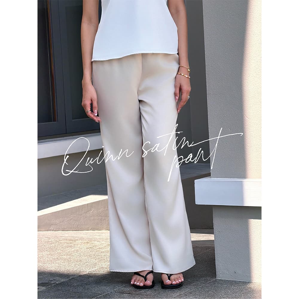 SEASON STUDIO - QUINN SATIN PANTS / กางเกงผ้าซาติน ทรงบูทคัท รูปที่ 1