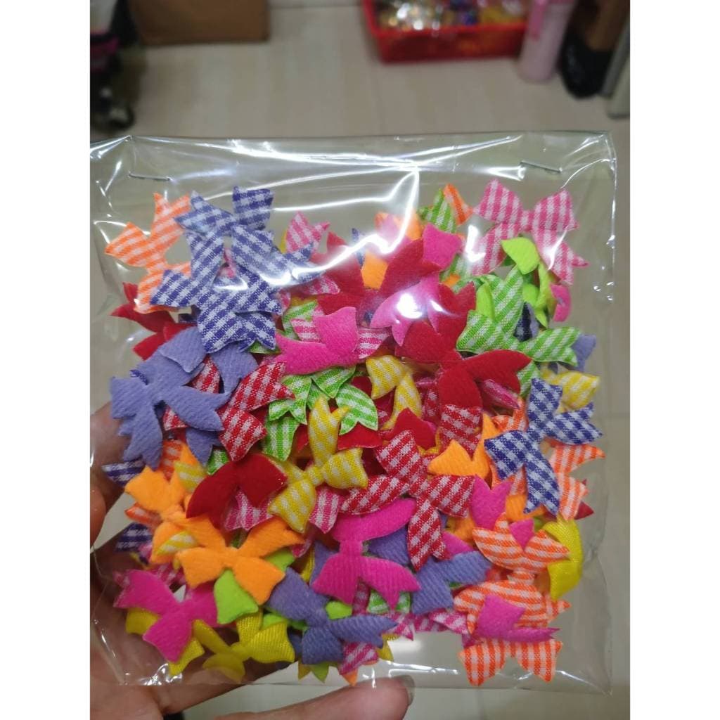 โบว์ผ้าปั้มลายสก๊อต ลายจุด โบว์ปั้มมีหาง โบว์ผ้าจิ๋ว ห่อละ 100ชิ้น ใช่ตกแต่งชิ้นงานต่างๆ รูปที่ 2