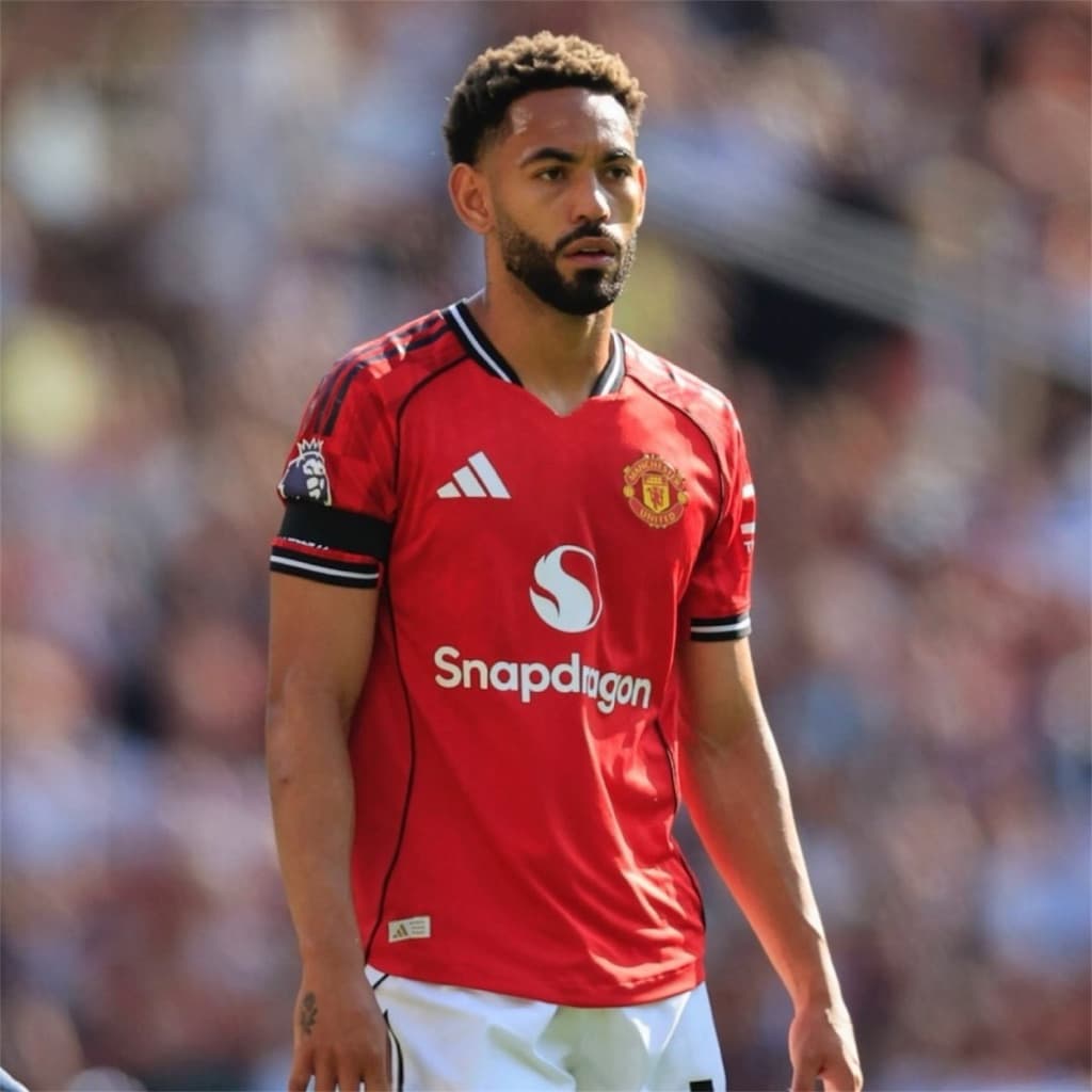 เสื้อฟุตบอลชุดเหย้า MANCHESTER UNITED 25/26 รับประกันลิขสิทธิ์แท้100% รูปที่ 5