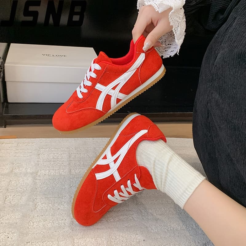 รองเท้าสนีกเกอร์สไตล์เกาหลี พื้นหนา 5สี! ไซส์ใหญ่ 36-42 - รองเท้าผ้าใบสตรี สไตล์ล้ำสมัย สำหรับเท้ากว้าง สวมใส่สบาย ดีไซน รูปที่ 4