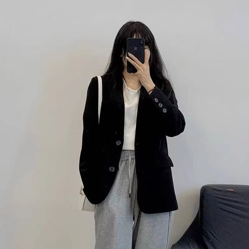 เสื้อเบลเซอร์ทรงหลวมสำหรับผู้หญิง แจ็กเก็ตคุณภาพสูง เสื้อเบลเซอร์อเนกประสงค์ สวมใส่สบายและมีสไตล์ รูปที่ 5