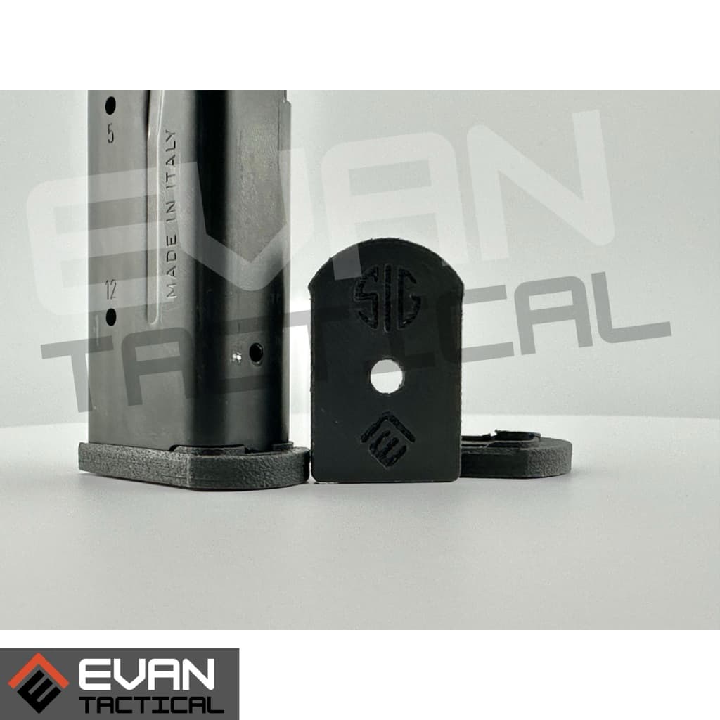 Evantactical P365 XL Base Plate – ส้นเรียบ P365 XL เปลี่ยนใส่กับ 12 เดิม) — ไม่เพิ่มความจุ รูปที่ 1