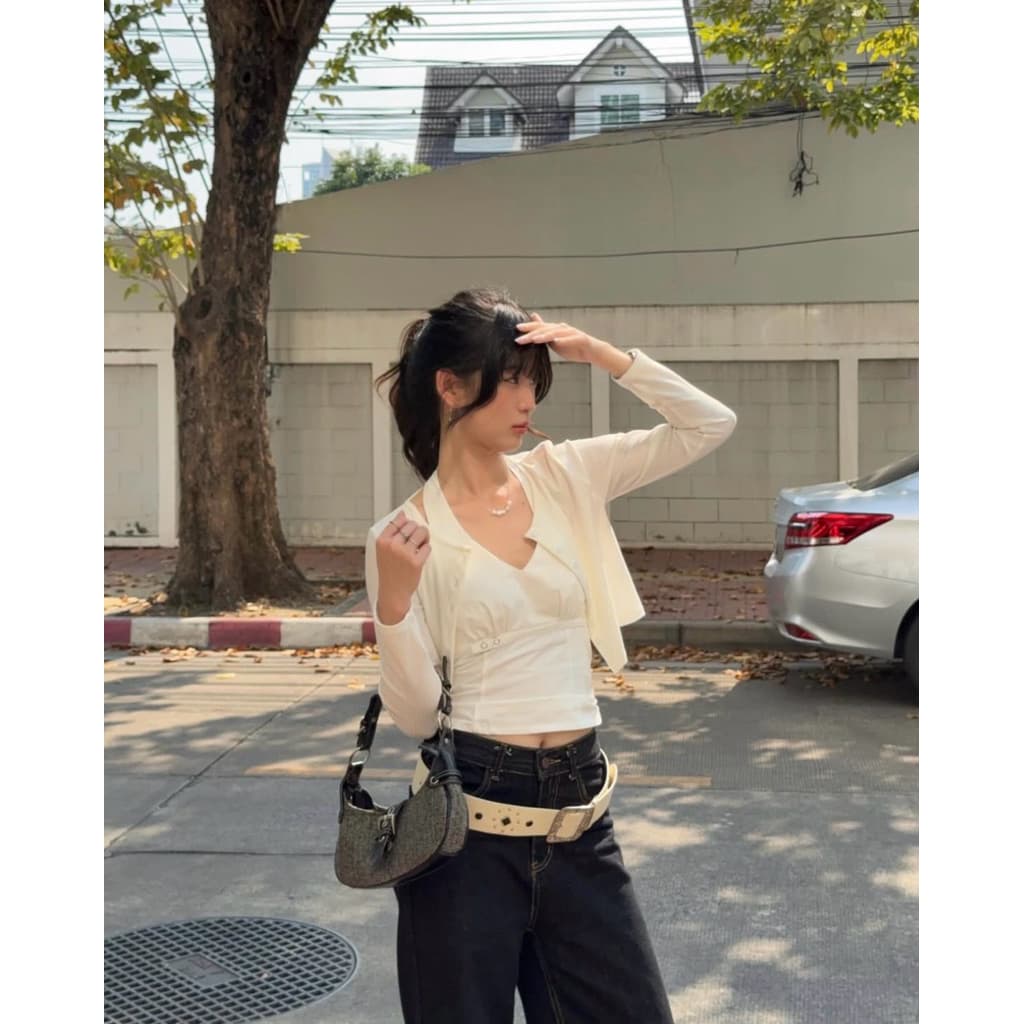 MELT.INMOMENTS Lune Top เสื้อคล้องคอกระดุมสแนป รูปที่ 8