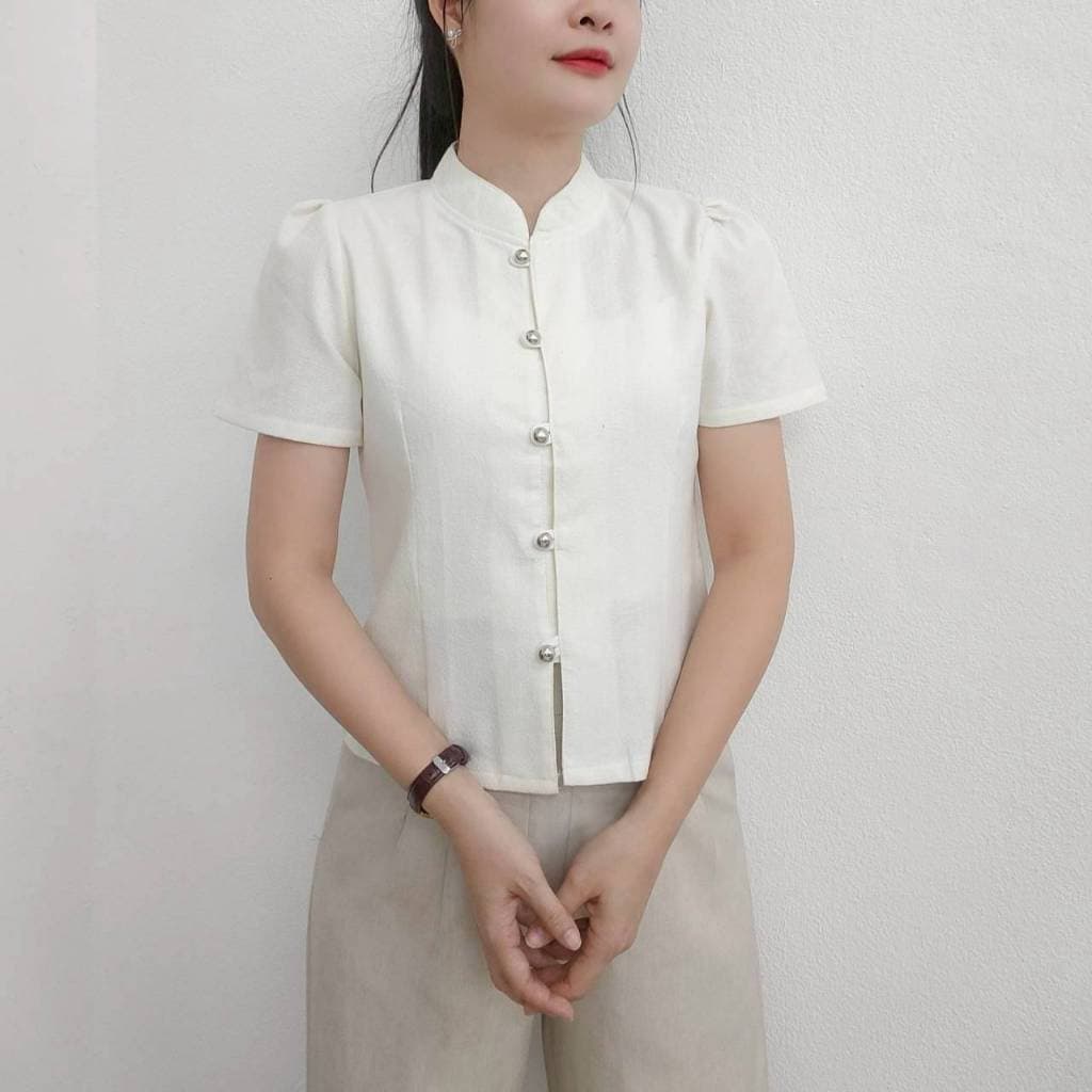 เสื้อผ้าฝ้าย ทรงจิตรลดาสีพื้น แขนสั้น รูปที่ 6