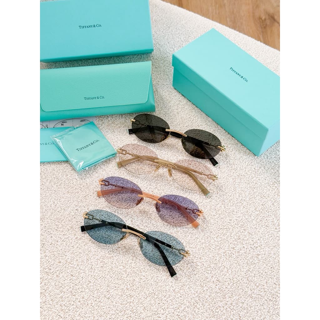 Tiffany & Co. แว่นกันแดด รุ่น 0TF3104D ของแท้มาพร้อมการรับประกันค่ะ รูปที่ 3