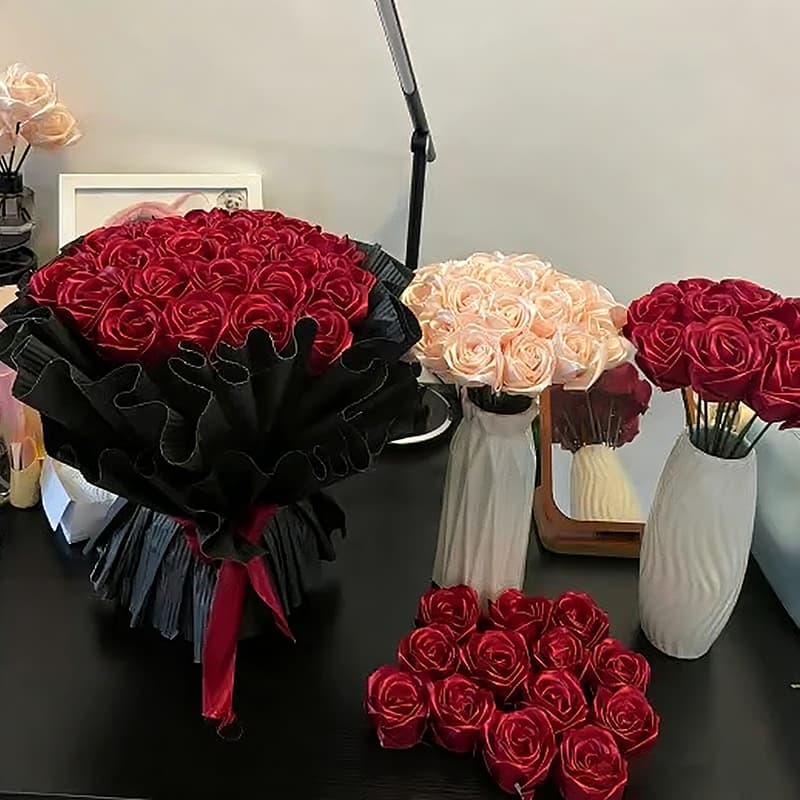 ริบบิ้นผ้าซาติน ด้านเดียว 22 เมตร/ม้วน กว้าง 4 ซม. แฮนด์เมด DIY ริบบิ้นห่อของขวัญ ช่อดอกไม้ริบบิ้น ห่อโบว์ ตกแต่งของ รูปที่ 4