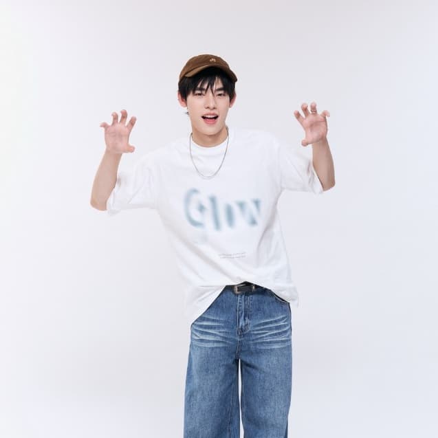 JARINYA เสื้อยืดทรง oversize สกรีนลาย Glow Unisex รูปที่ 4