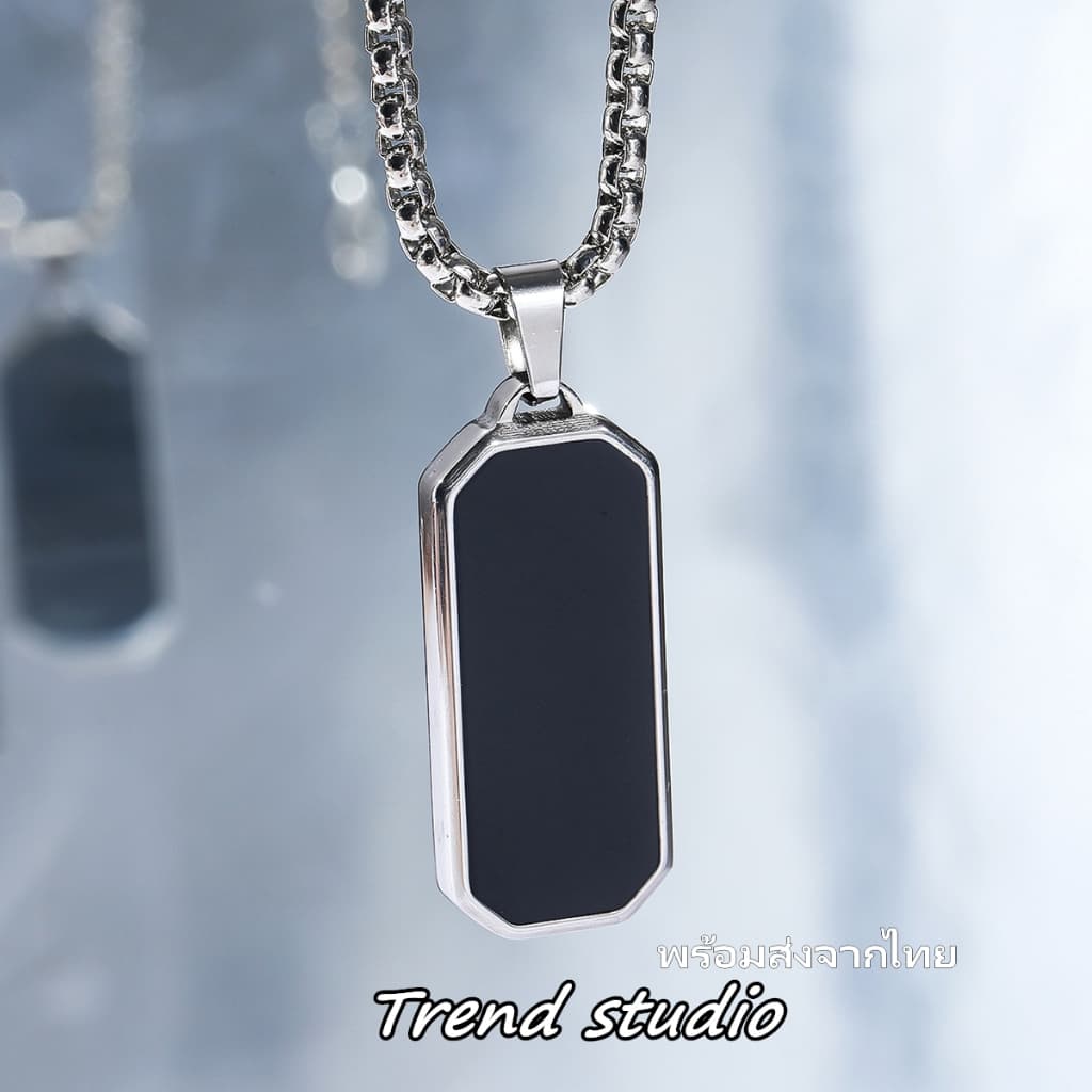 สร้อยคอสแตนเลสทรงสี่เหลี่ยมสีดำ สร้อยคอที่เรียบง่ายและมีสไตล์ จะไม่ลอกหรือคล้ำขึ้น สไตล์เกาหลีใส่ รูปที่ 1