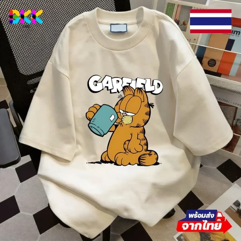 BKK Vibeผ้าคอตตอน 100% ทีเชิ้ตแขนสั้นพิมพ์การ์ตูนการ์ฟิลด์เกาหลีสำหรับผู้ชายและผู้หญิง เสื้อหลวมสบาย รูปที่ 1