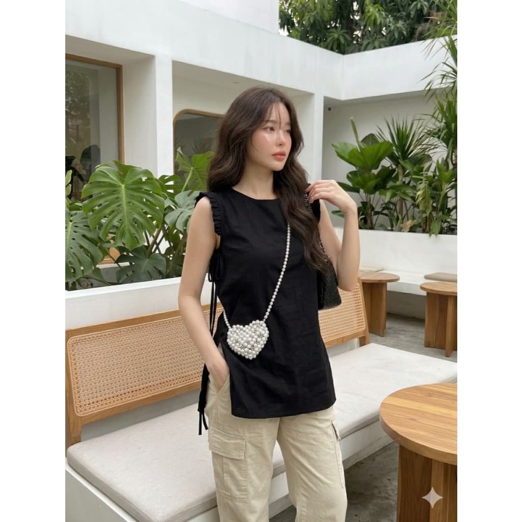 B684 เสื้อแขนกุดผูกข้าง ลุคมินิมอลดูแพง ตัวนี้คือ เรียบแต่ดูดีมาก รูปที่ 7