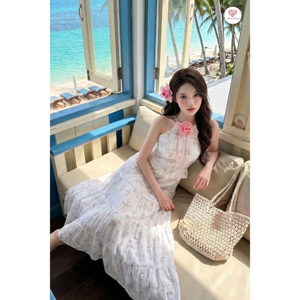สีขาวชมพู Good Vibes Dress เดรสยาวสายเดี่ยว เข็มกลัดดอกไม้ ผ้าคอตตอนเนื้อนิ่มพิมพ์ลาย สายปรับระดับได้ รูปที่ 1