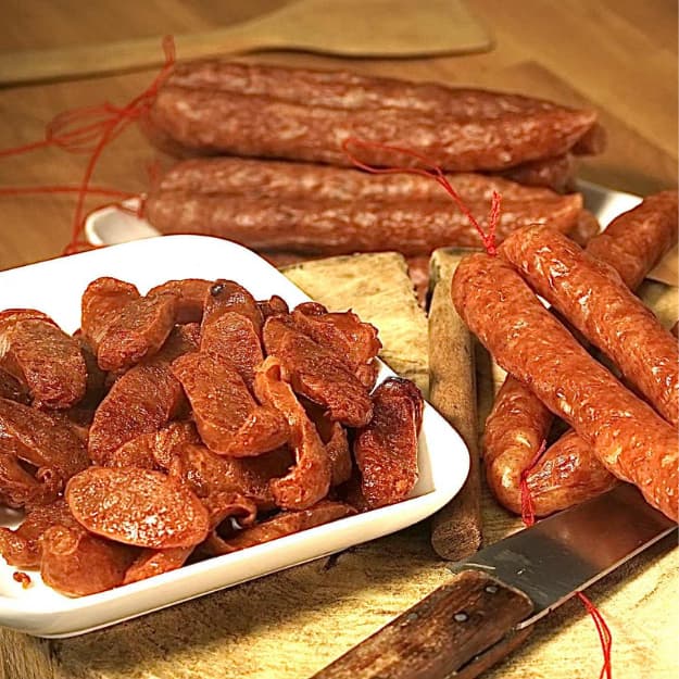 แท้ กุนเชียงหมู โคราช จันทร์เพ็ญ กุนเชียง เนื้อแน่น หอม อบเตาถ่านสูตรโบราณ I มีเลือกขนาด รูปที่ 3