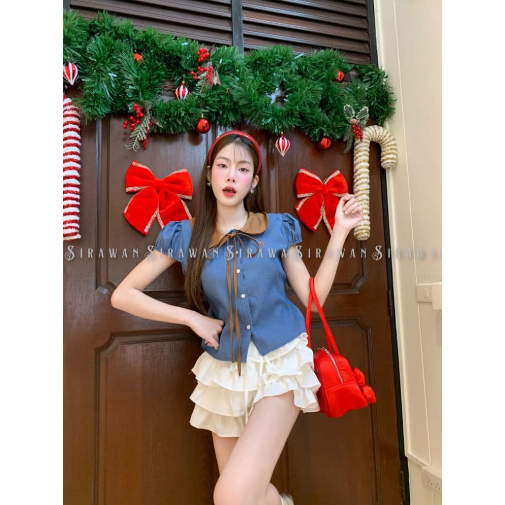 MahahengClosetเสื้อคอบัวแขนตุ๊กตา ผ้ายีนส์สวย ดีไซน์หวานน่ารักพร้อมกระดุมและเชือกสุดชิค รูปที่ 2