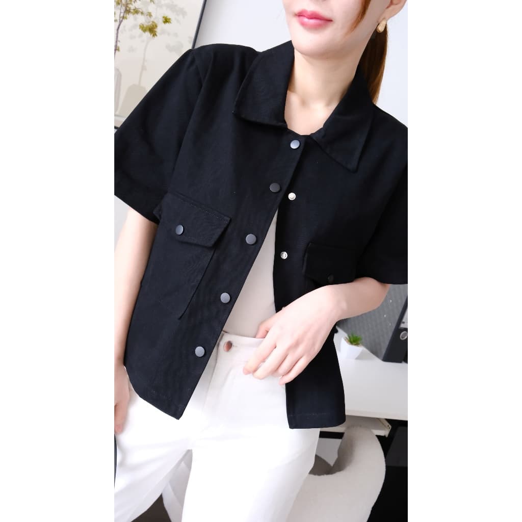 Lawyer Store เสื้อคอปกแขนสั้น กระเป๋าคู่ แจ็คเก็ตยีนส์ ใส่เท่ห์ แมทช์ได้หลากสไตล์ เหมาะกับหลายโอกาส รูปที่ 3