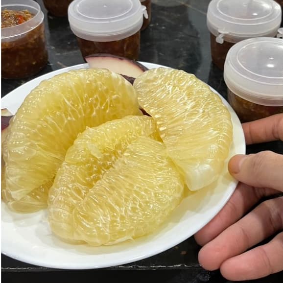ส้มโอขาวใหญ่อัมพวาแท้ ส่งตรงจากสวน ขายเอง - คละไซส์ รูปที่ 2