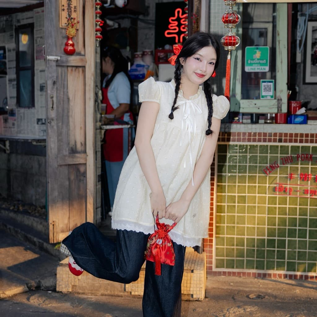 RIKA เป่าเป้ย มินิเดรสแขนกระป๋องคอระบายโบว์หน้า รูปที่ 4