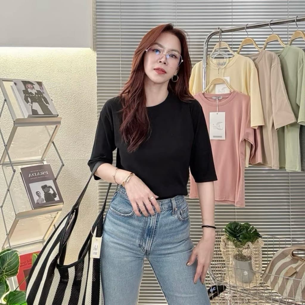 037 Deezyy เสื้อยืดยูนิ คอกรมแขน 3ส่วนเนื้อยืดนุ่มละมุนผิวไม่ย้วย รูปที่ 2