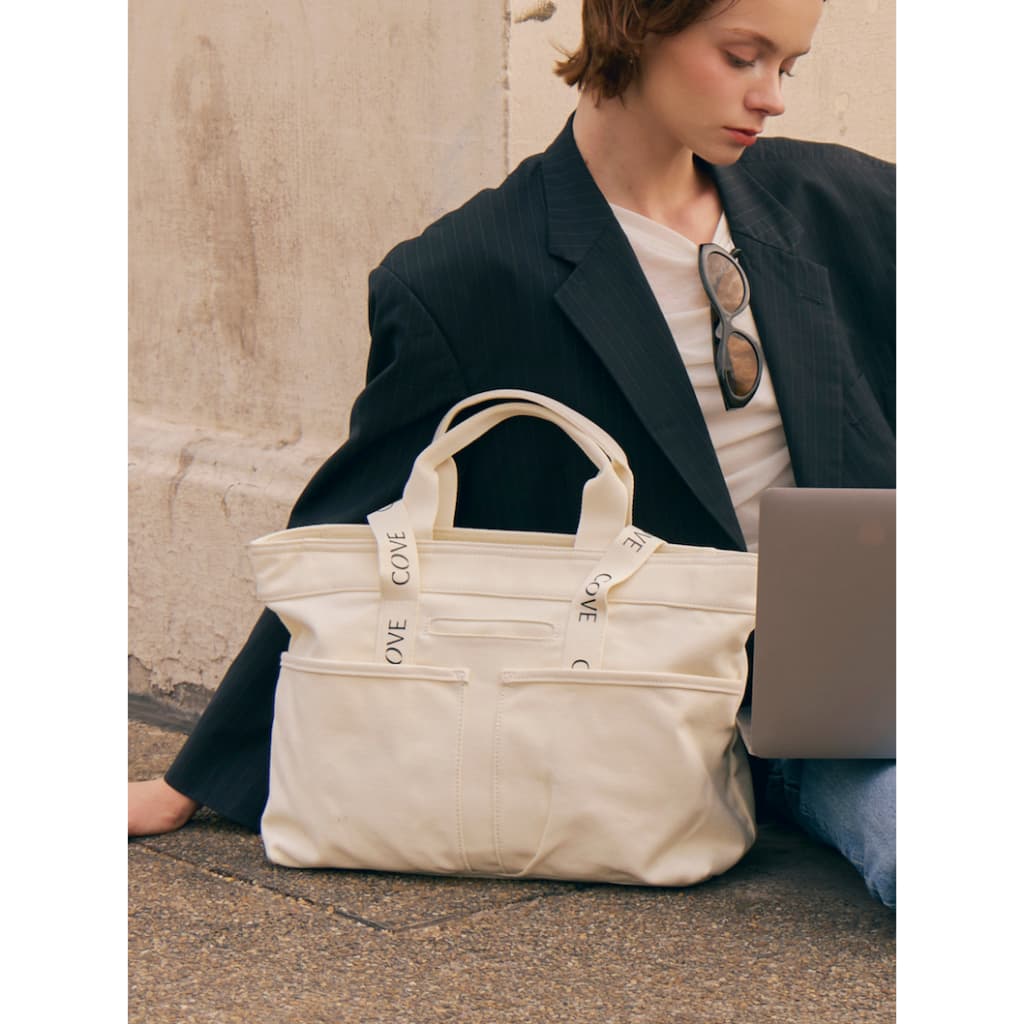 COVE Daytrip Canvas Tote กระเป๋าใส่โน๊ตบุ๊ค / Laptop 15 นิ้ว  กระเป๋าสะพายไหล่ ผ้าแคนวาส น้ำหนักเบา